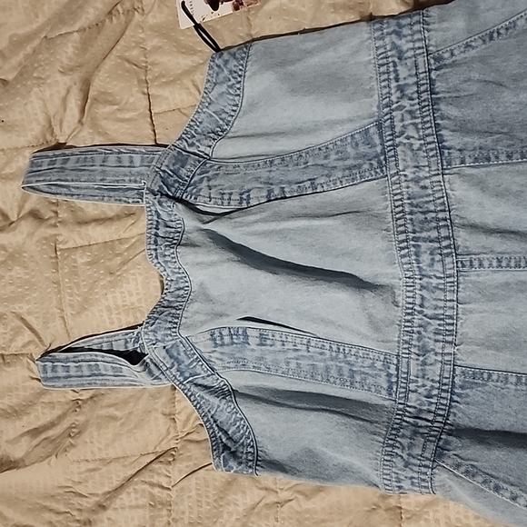 Sleeveless Denim Jumpsuit - Picture 2 of 4